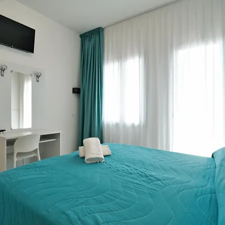 Hotel Ideal Sottomarina-2