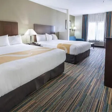 Quality Suites Temple I-35-2