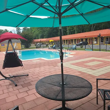 Econo Lodge Pocomoke City Hwy 13-3