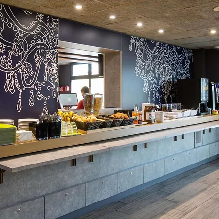 ibis budget Avignon Centre-3
