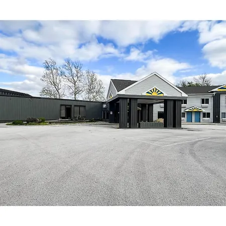 Studio 6 Suites - Tiffin, Oh-2