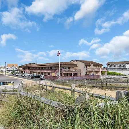 Windswept Motel-2