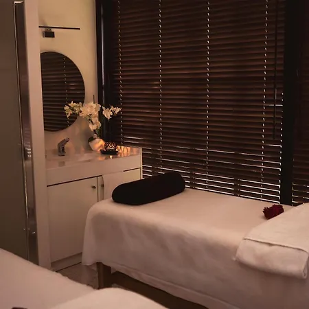Relais De La Malmaison Paris Rueil Hôtel-Spa-2