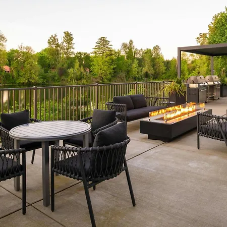 Towneplace Suites By Marriott Portland Airport-3