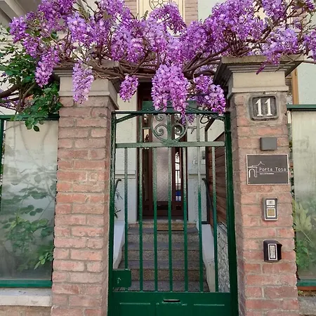 Porta Tosa Boutique-2