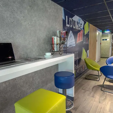 Ibis Budget Brignoles Provence-3