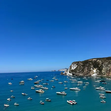 B&B Ponza Suite-2
