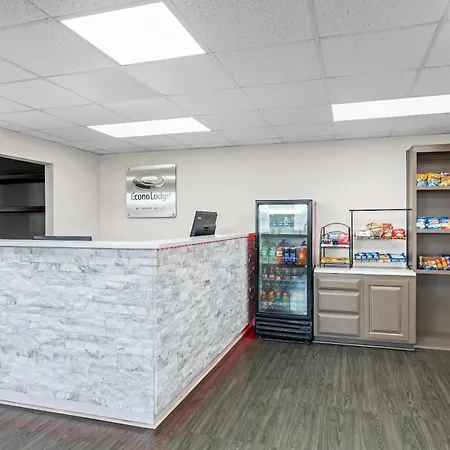 Econo Lodge Greenville-2