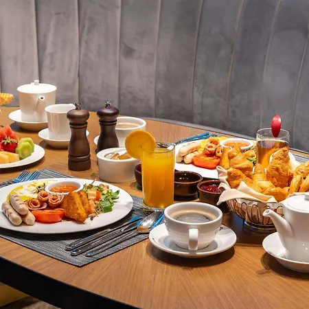 Novotel World Trade Centre Dubai-3