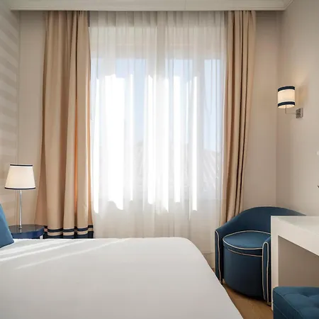 Grand Hotel & Riviera-2