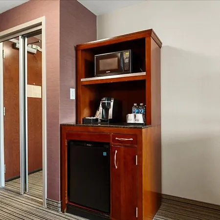 Hilton Garden Inn Winchester-3