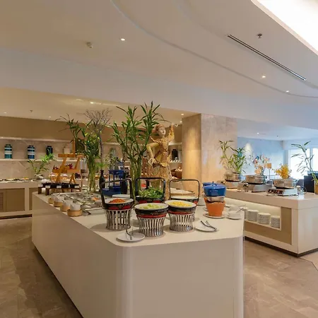 Novotel Phuket City Phokeethra-3