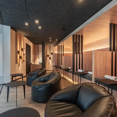 Hotel Madonnina Resort And Wellness-3