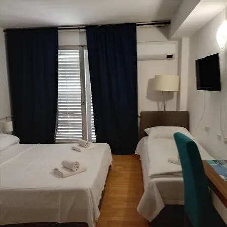 Hotel Zagreb-2