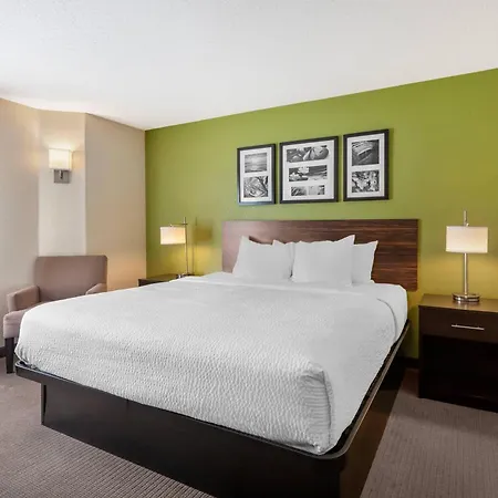 Sleep Inn Sandusky-3