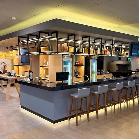 Ibis Canoas Shopping-3
