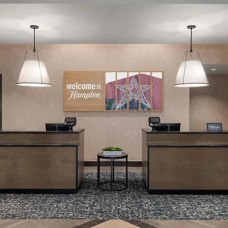 Hampton Inn & Suites - Roanoke-Downtown, Va-2