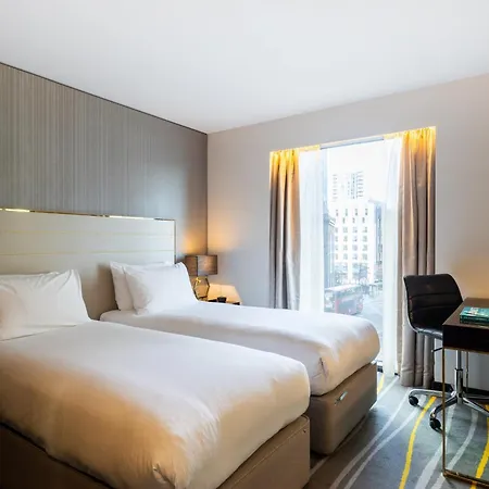 Hotel Saint London-3