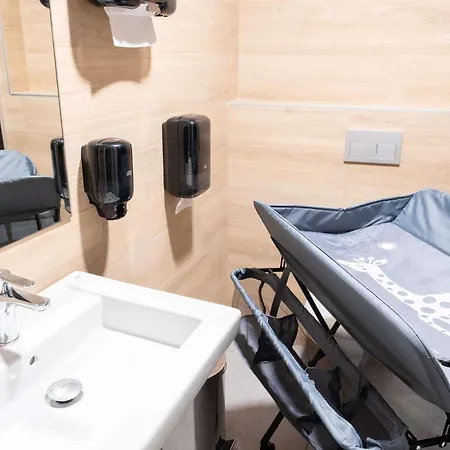 ibis Styles Santander-3