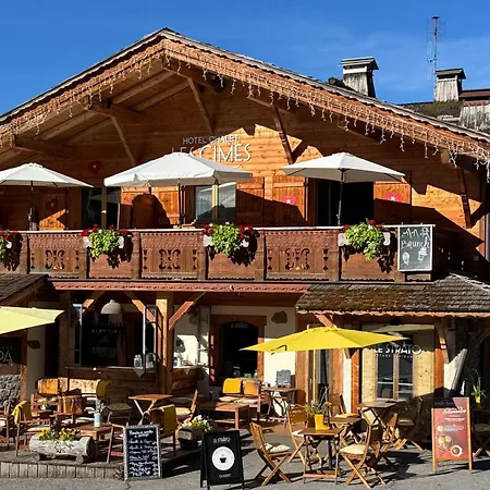Chalet-Hôtel Les Cimes-2