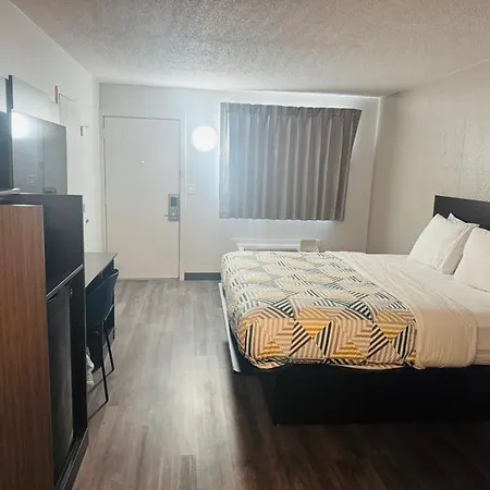 Motel 6-Southgate, Mi - Detroit-3