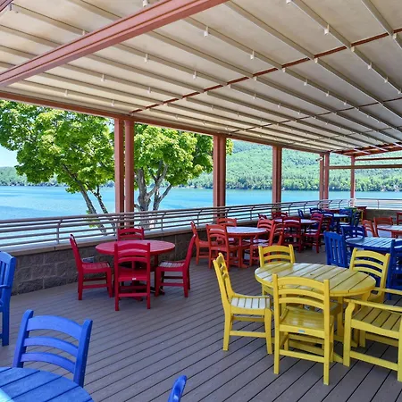 Surfside On The Lake-2