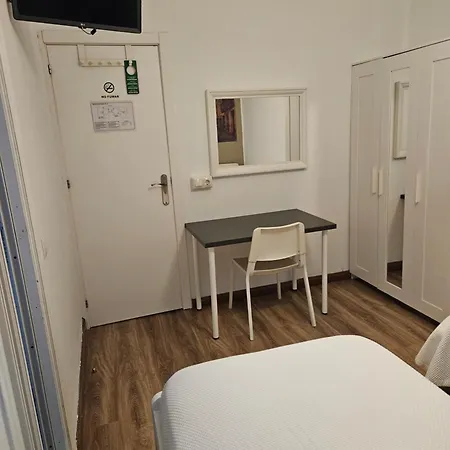 El Vasco Rooms-3