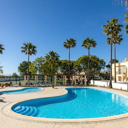 Praia Da Lota Beachfront Resort - Hotel & Apartments-2