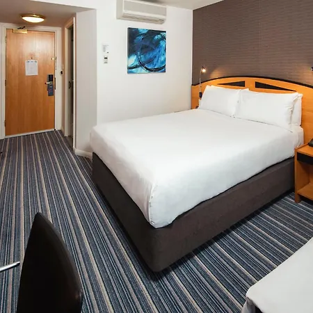 Holiday Inn Express Bristol City Centre By Ihg-2