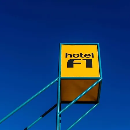 Hotelf1 Nemours-3