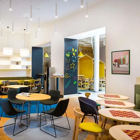 Ibis Styles Budapest Center-2