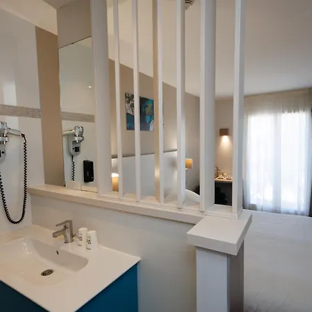The Originals Boutique, Hôtel Cassitel, Cassis-3