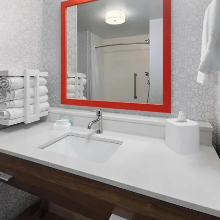 Hampton Inn Troy-2