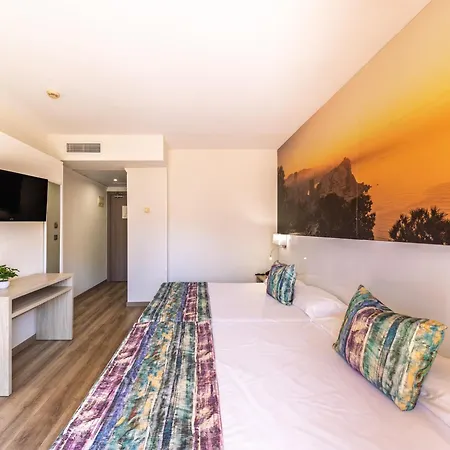 Hotel Tropic-3