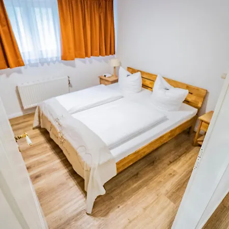 Hotel Waldhalle-2