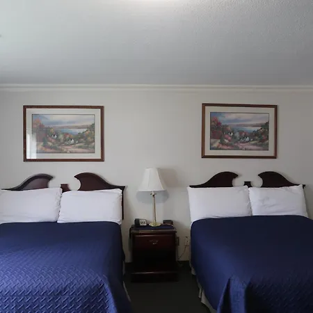 Merrill Field Inn-3