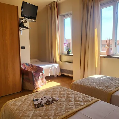 Hotel Lux-2