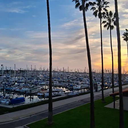 Holiday Inn Express Hotel & Suites Ventura Harbor By Ihg-3