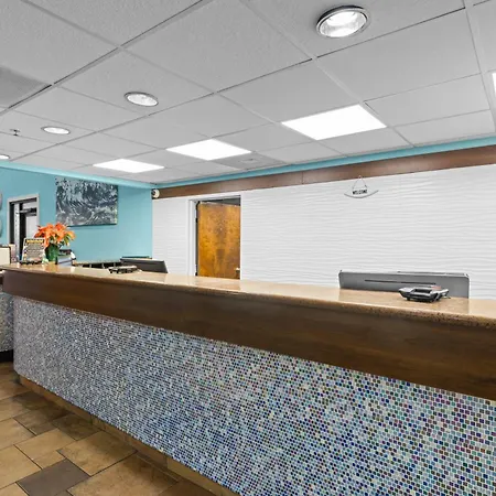 Monterey Bay Suites-3