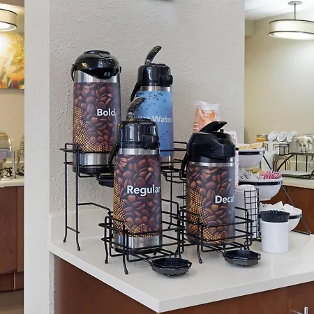 Comfort Inn & Suites Wichita Northeast-2