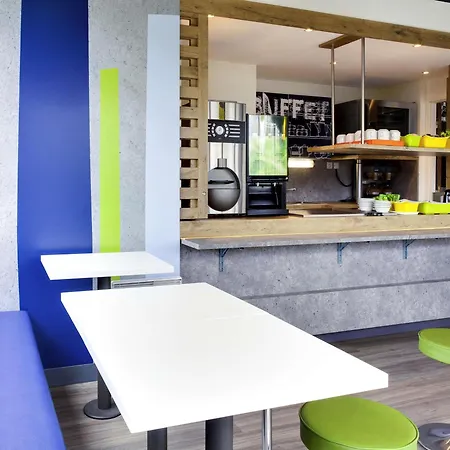 Ibis Budget Clermont Ferrand Nord Riom-3