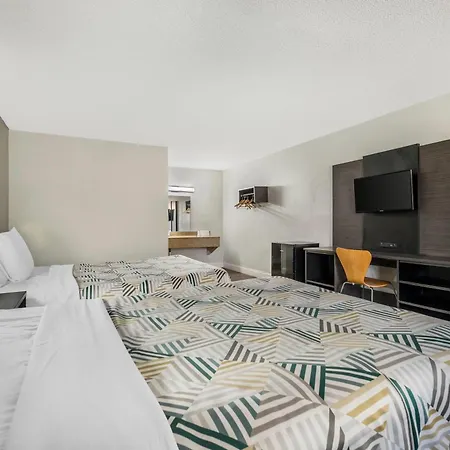 Travelodge By Wyndham Norfolk Airport-2