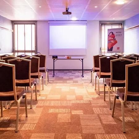 ibis Paris Gennevilliers-2