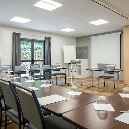 Ibis Brignoles Provence Verte-3