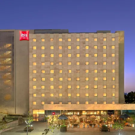 Ibis Santiago Las Condes-3