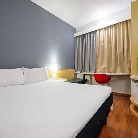 Ibis Santo Andre-3