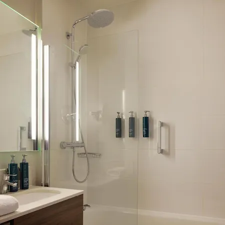 Doubletree By Hilton London Chelsea-3