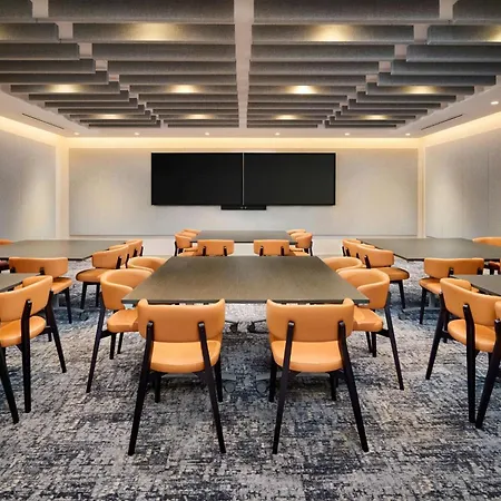 Omage Hotel, Montreal Laval, A Tribute Portfolio Hotel-2