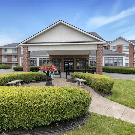 Best Western Plus Franklin Square Inn-3