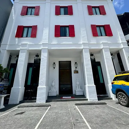 99 The Gallery Hotel-3